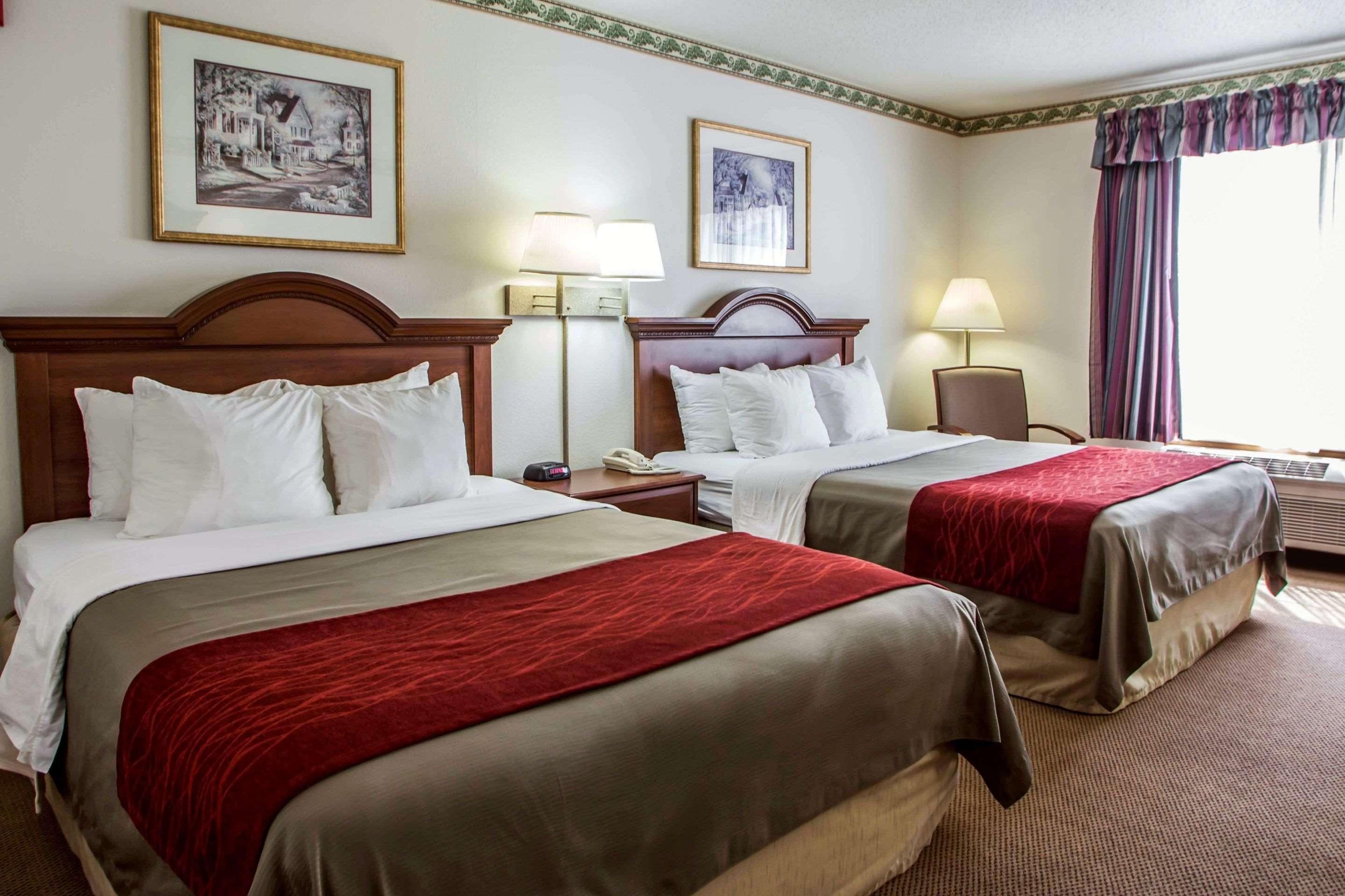 Comfort Inn & Suites Geneva- West Chicago Zewnętrze zdjęcie