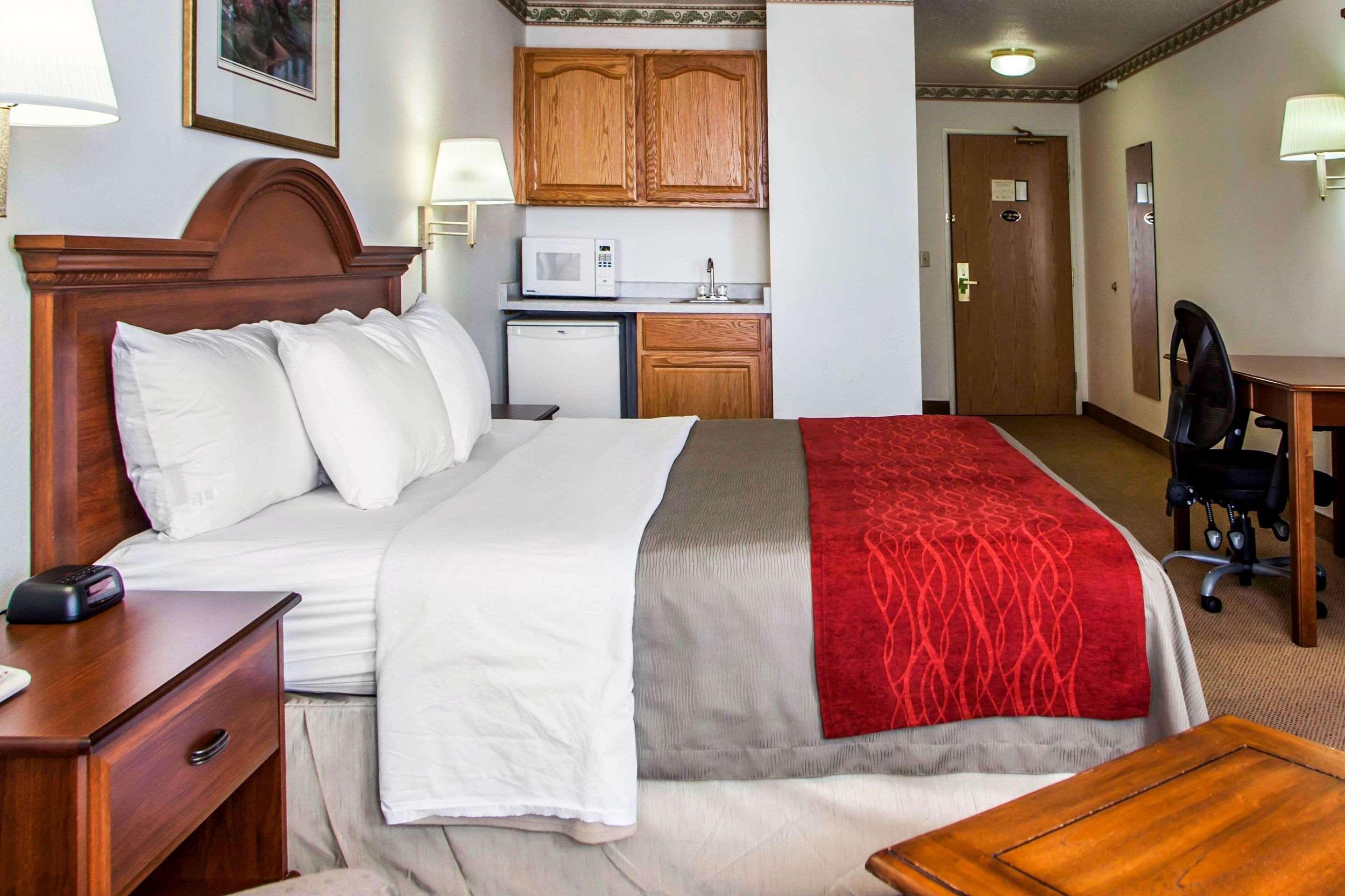 Comfort Inn & Suites Geneva- West Chicago Zewnętrze zdjęcie