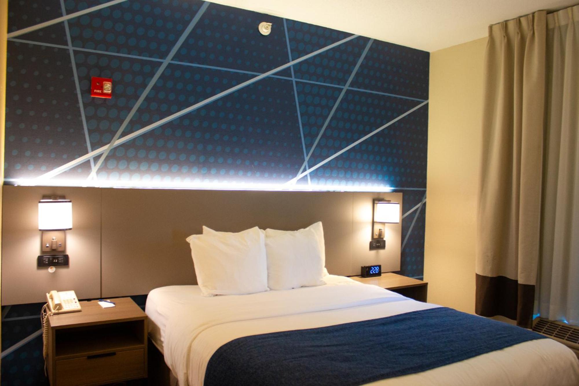Comfort Inn & Suites Geneva- West Chicago Zewnętrze zdjęcie