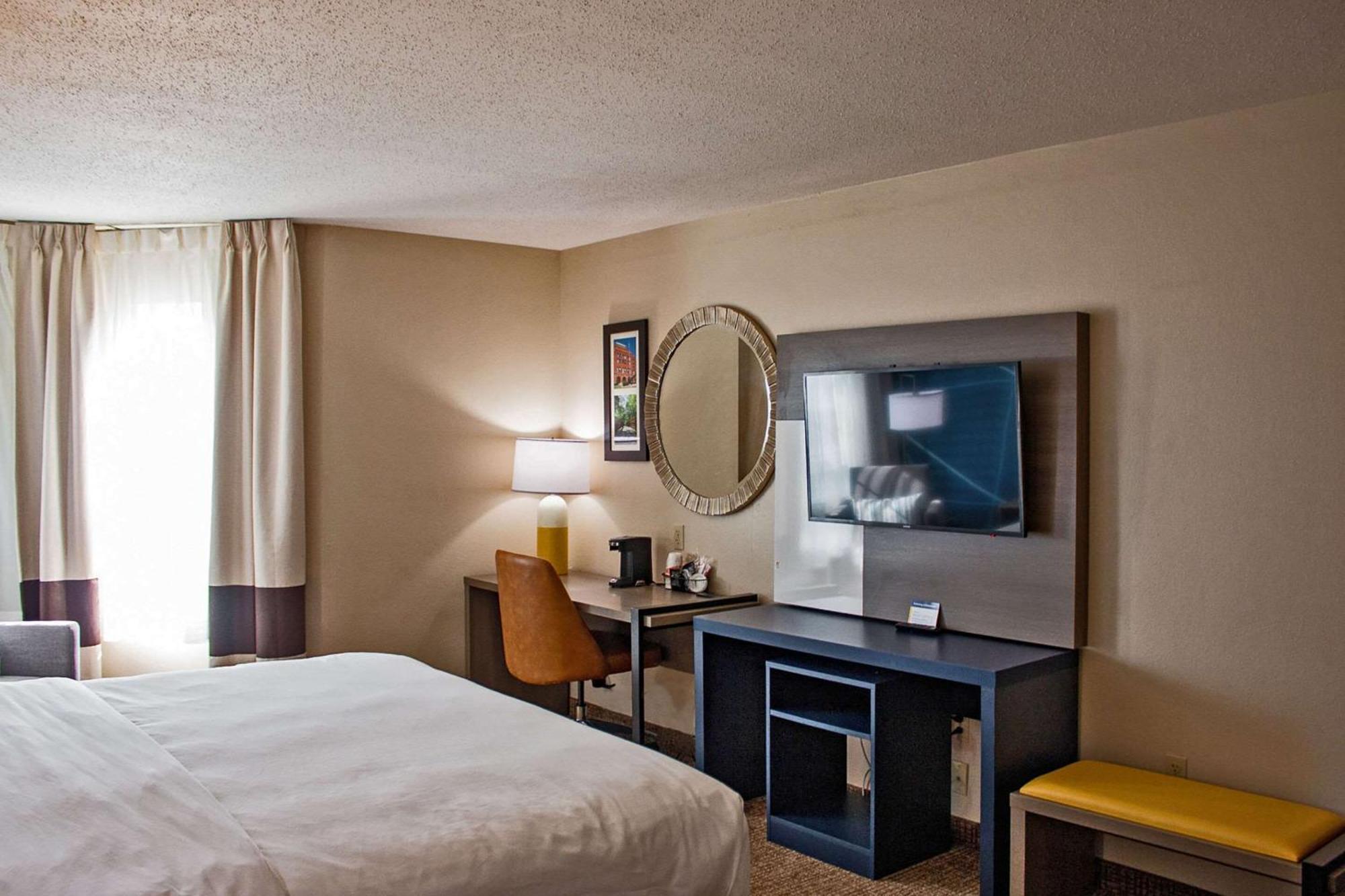 Comfort Inn & Suites Geneva- West Chicago Zewnętrze zdjęcie