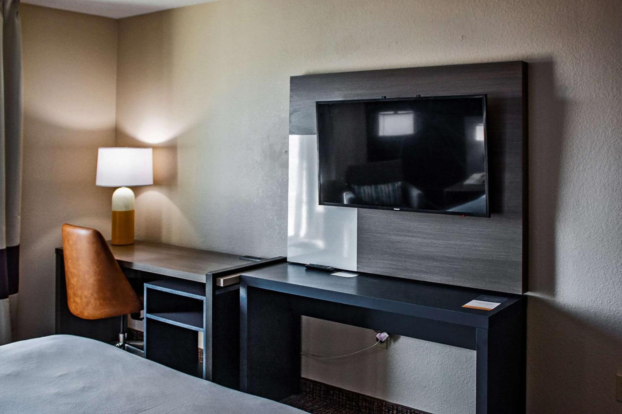 Comfort Inn & Suites Geneva- West Chicago Zewnętrze zdjęcie