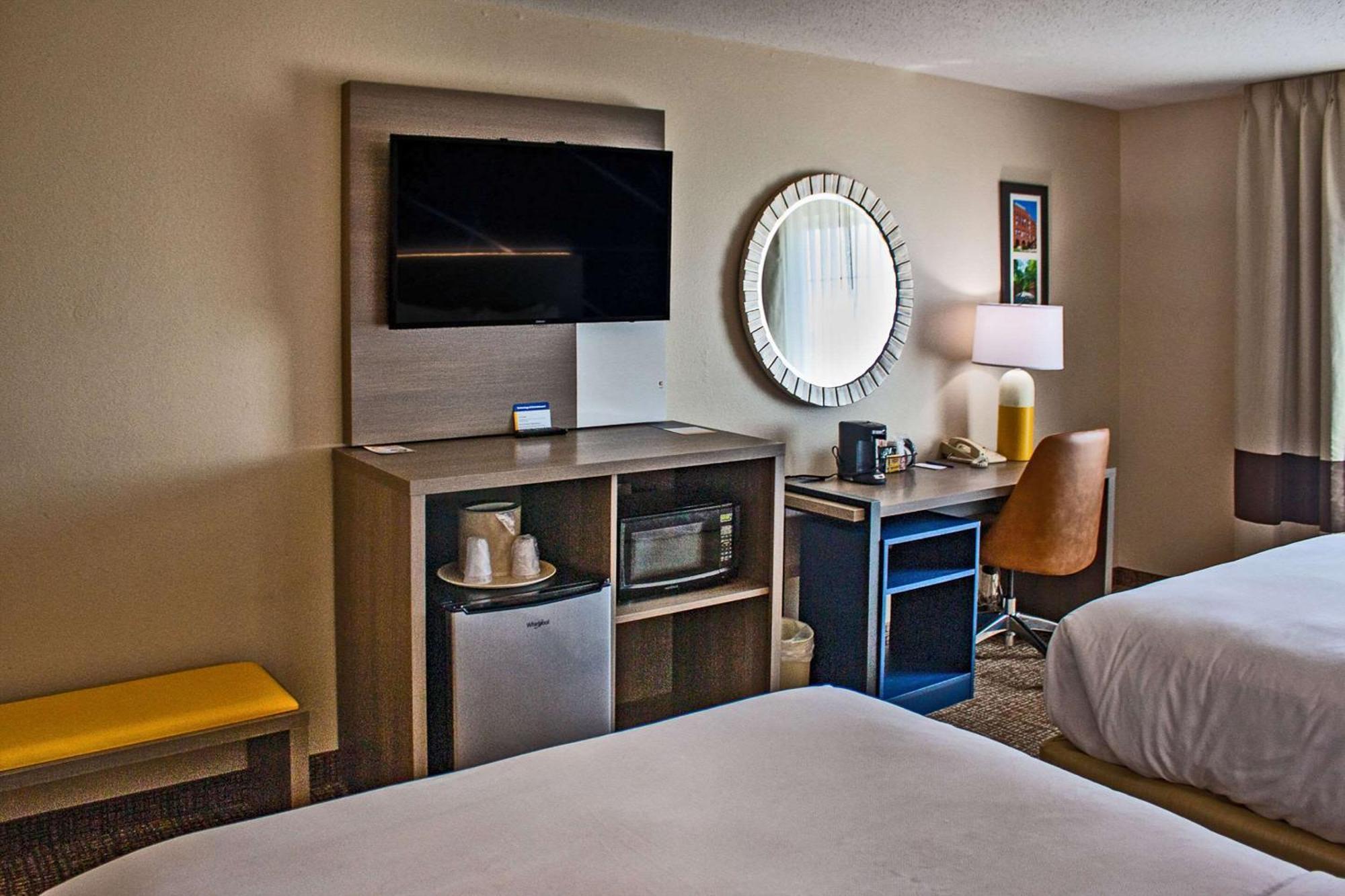 Comfort Inn & Suites Geneva- West Chicago Zewnętrze zdjęcie